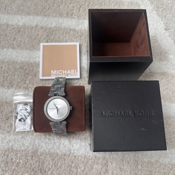 Michael Kors Women’s Watch - Grey Tortoise Shell - Picture 9 of 12